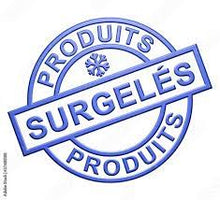 Load the image in the gallery,Crêpe aux saucisses assaisonnées, pommes de terre frémit,  avec fromage. ( congelée)